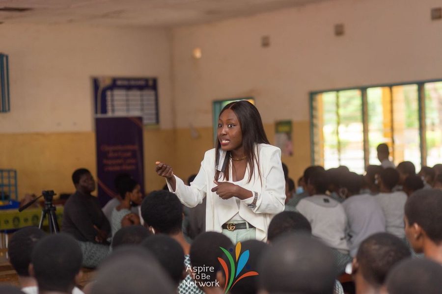 Aspire To Be Network presenting to students